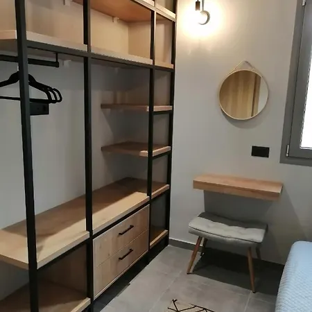 Black Pearl Zakynthos Apartment *