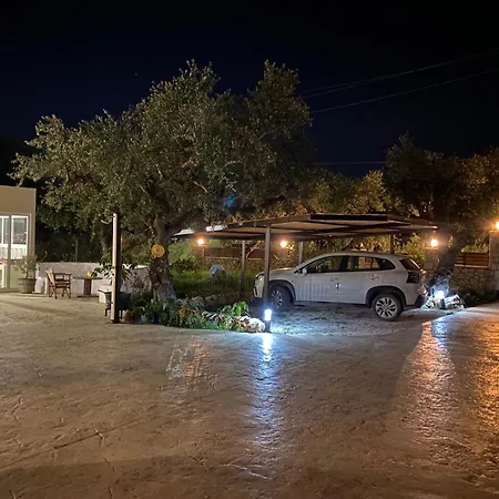 Black Pearl Zakynthos Lithakia (Zakynthos)