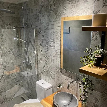 Black Pearl Zakynthos Lithakia (Zakynthos)