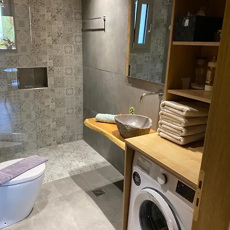 Black Pearl Zakynthos * Lithakia (Zakynthos)